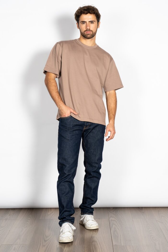T-SHIRT-OVER-LOVERS-CLUB - immagine 2